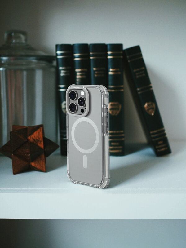 Cubenest iPhone 16 Pro MagPro Strong Guard titán tok