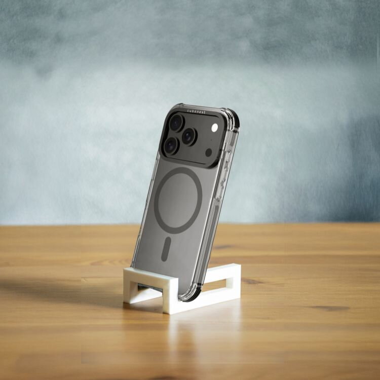 Cubenest iPhone 17 Pro MagPro Strong Guard fekete tok