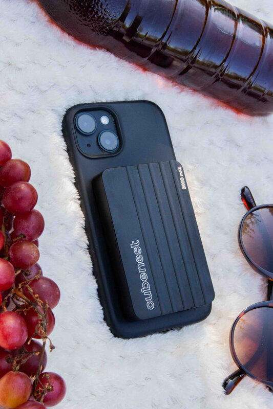 Cubenest Vezeték nélküli mágneses fekete power bank 5000 mAh S1B1